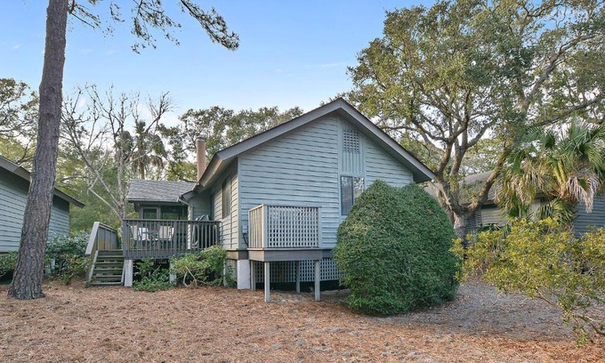 West Beach Casa | 452 Oceanwoods Cottage