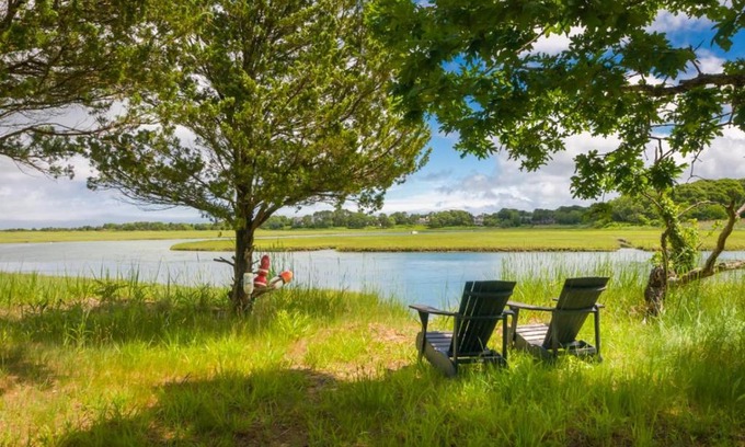 East Sandwich Casa | 497 A Route 6A East Sandwich- Cape Cod - - The Hideaway
