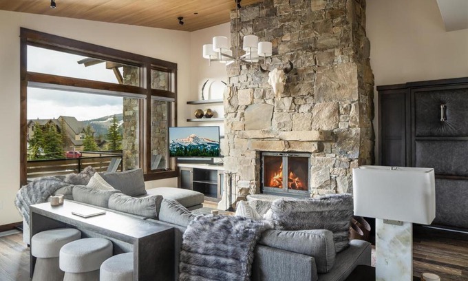 Big Sky Casa | 4B Lodgeside by Moonlight Basin Lodging