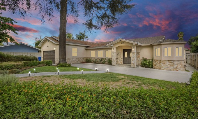 El Monte Casa | 4B4BCharming Designer House 24HSelf CheckIn Free P