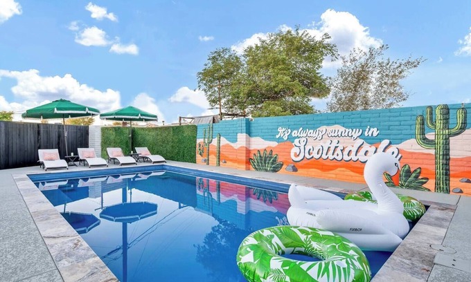 New Papago Parkway Casa | 4BD Heated Pool, Hot Tub, Putting Green