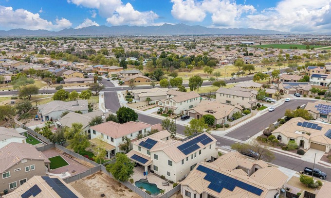Canyon Trails South Casa | 4bd, King & Queen Beds, Private Pool, Full Kitchen, Infrared Sauna