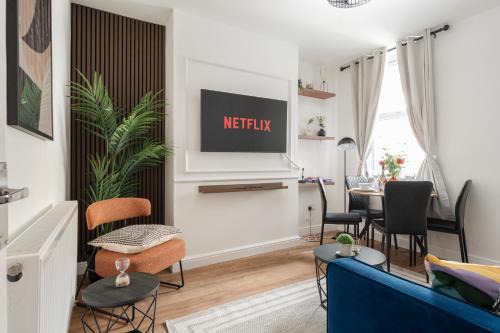 Liverpool Apartamento | 4BedRoom Home - Near LFC & EFC - Breakfast Available