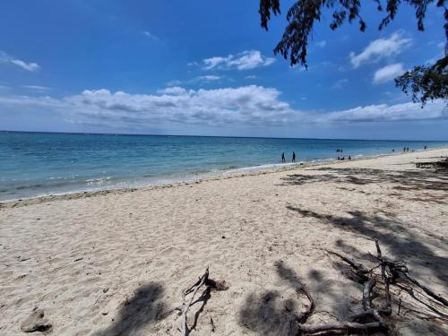Wolmar Apartamento | 4Beds- Beachfront Bungalow