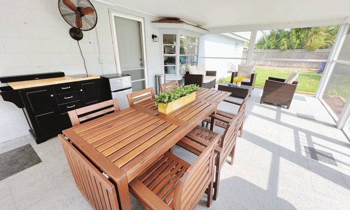 Oak Ridge Casa | 4BR/2.5BTH Beautiful Home with Covered Patio