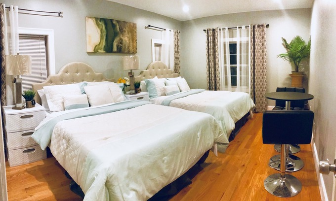 Quincy Apartamento | 4BR 2BATH WOLLASTON BEACH / 15 min a Boston NIZA, NUEVA Y SEGURA, Y UBICACIÓN MUY BIEN