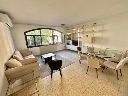 Kiryat Shmuel Apartamento | 4BR Best Location in Jerusalem