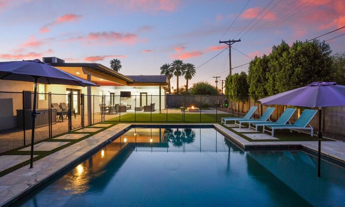 Scottsdale Highlands Estates Casa | 4BR + Casita w/ Pool + Outdoor Big Screen