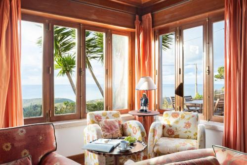 Ulgueira Casa | 4BR House with Ocean View in Sintra by Host for Us