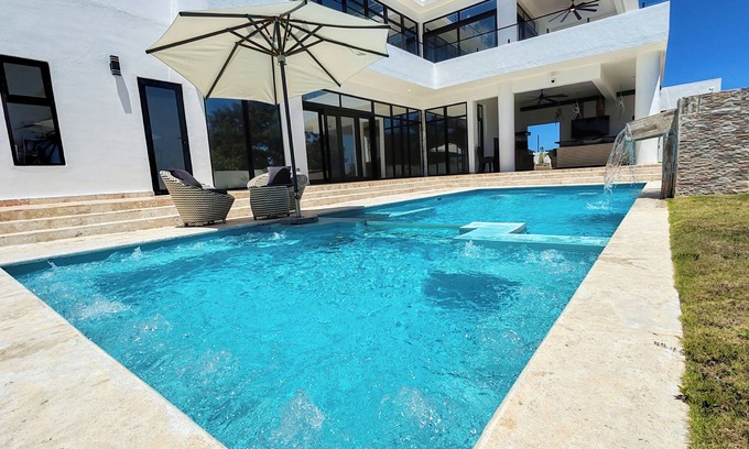 Villas Ana Maria Villa | 4BR Luxurious Private Villa Escape with Pool & Whirlpool + Bonus