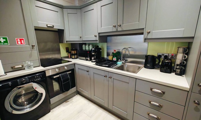 Ormeau Casa | 4BR Modern Ormeau House