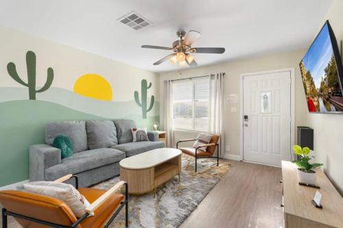 North Mountain Casa | 4BR Moon Valley Home with Pool - Room for 10
