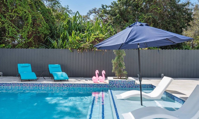 North Miami Casa | 4BR Oasis w/heated pool & arcade! Pet friendly, groups, couples & families!
