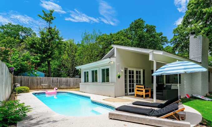 Bedford Casa | 4BR+Ping Pong+2500 sq ft