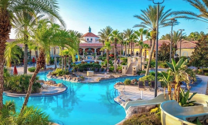Regal Palms Casa | 4Br Resort Home with Pool and Lazy River Sleeps 8