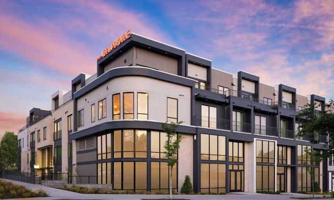 12 South Casa | 4BR Suite w/ Balcony | 12South | The Gilmore Hotel