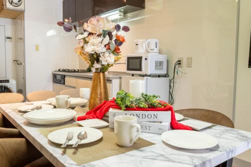 Taisho-ku Apartamento | 4LDK 町家 Newly opened Hotel 駅から3分 京セラドーム徒歩10分 道頓堀 関西空港 大阪城 海遊館直行 USJ1回乗換 出張 Family friendly