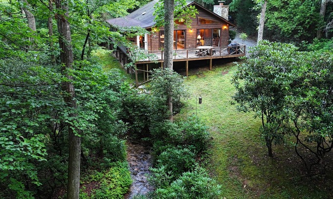 Indian Rock Springs Cabina | 3. 35 Acre Frente al arroyo ~ Wi-Fi gratuito ~ No hay otras cabañas a la vista