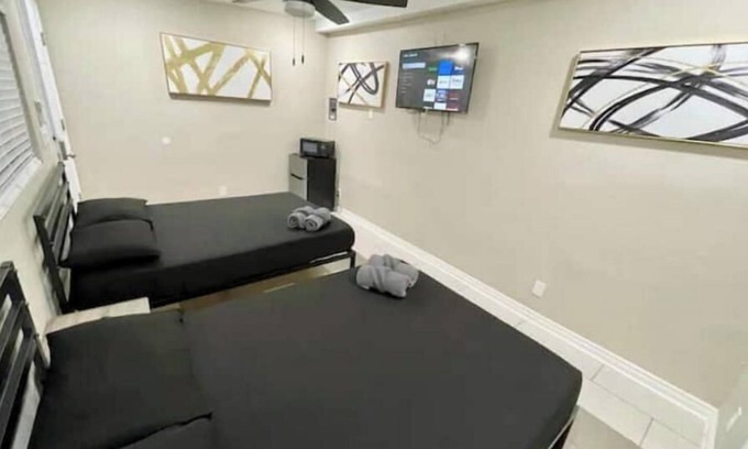 Sunrise Manor Apartamento | 5. 6.8Mi To E.D.C 10.9Mi To strip 7Mi To Fremont