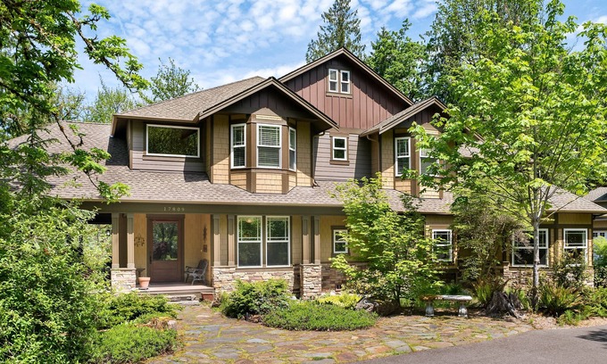 Prairie Ridge Casa | 5 Bdrm 4 Bath Private & Gated 5 Acre Estate Property