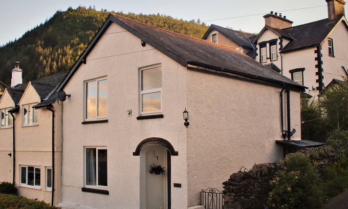 Trefriw Casa | 5 Bed house in Snowdonia near Betws-y-Coed