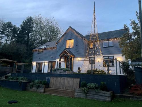 Bont Newydd Casa | 5 Bed in Caernarfon 80729