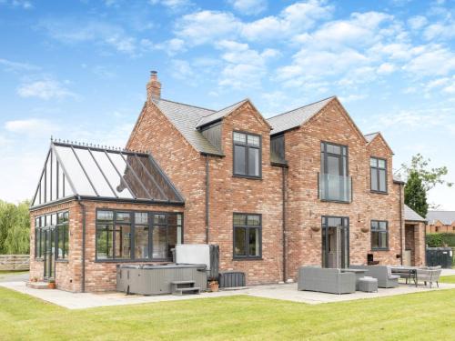 Llanymynech Casa | 5 Bed in Shrewsbury 80686