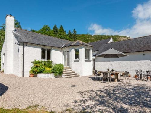 Meathop Casa | 5 Bed in Witherslack SZ593