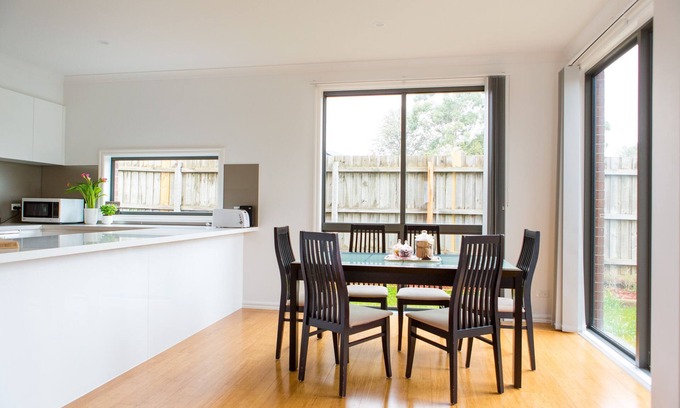Forest Hill Casa | Casa completa para usted o su equipo con WIFI ilimitado y NETFLIX