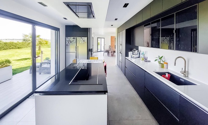 Pierre-Levee Casa | 5 bedroom accommodation in Pierre-Levée
