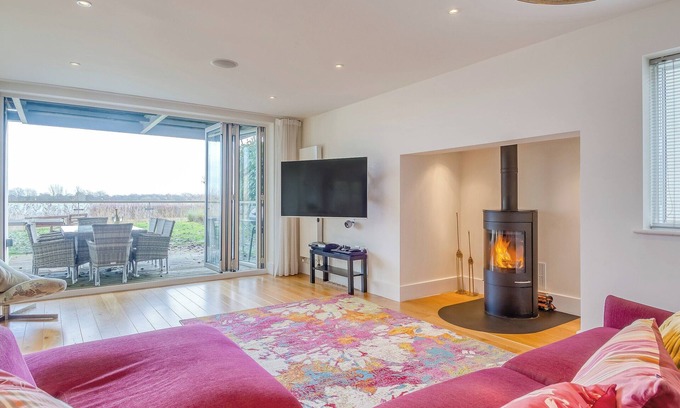 Cirencester Cabaña | Alojamiento de 5 habitaciones en Somerford Keynes, near Cirencester