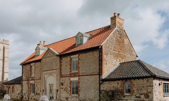 Pentney Cabaña | 5 bedroom accommodation in Pentney, King’s Lynn