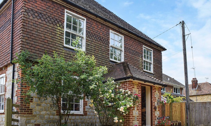 Etchinghill Cabaña | 5 bedroom accommodation in Sellindge