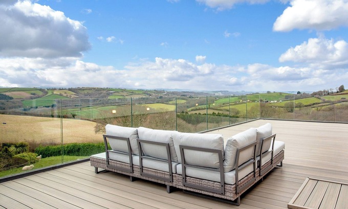 Newton Saint Cyres Cabaña | Alojamiento de 5 habitaciones en Exeter
