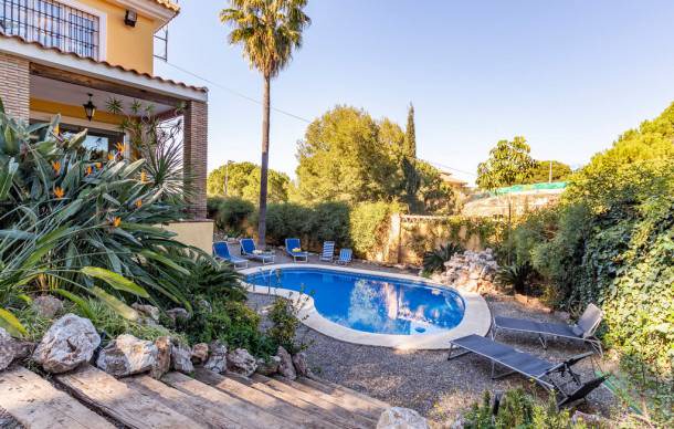 Pinos de Alhaurin Casa | 300 m² Casa ∙ 5 habitaciones ∙ 11 personas