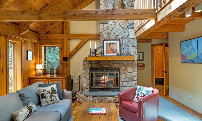 Ludlow Cabina | 5 Bedroom Family Home on Okemo with A.C. mini-splits for the Summer Season