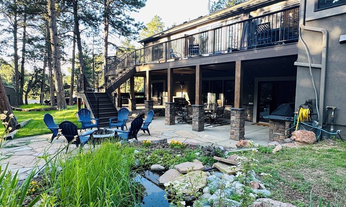 Colorado Springs Casa | 5 Dormitorio Principal en 1 Treed Acre 4 Miles de Air Force Academy