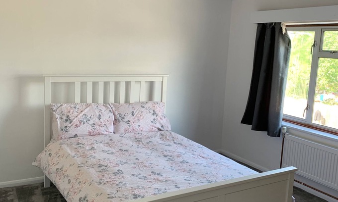 Cranham Casa | 5 Bedroom House