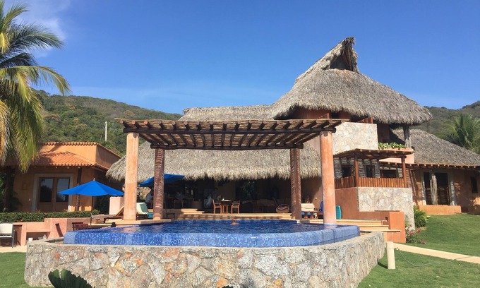 Troncones Villa | Villa de lujo de 5 dormitorios - Playa privada, piscina, chef, vistas al mar y puestas de sol