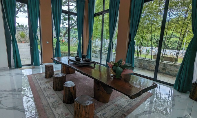 Hulu Selangor Casa | 5 Bedroom Luxury Villa in the lush rainforest of Malaysia