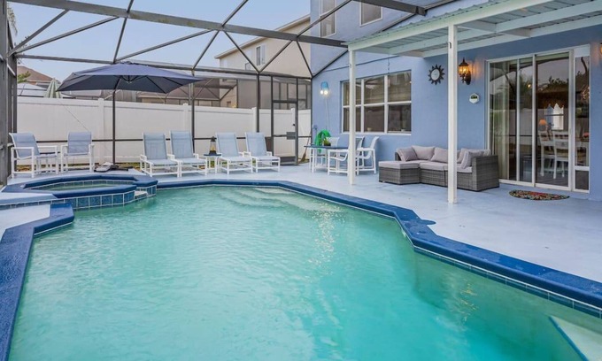 Windwood Bay Casa | 5 Bedroom Villa l 10 min to Disney l Themed Rooms
