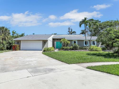 Marco Island Casa | 5 Beds 3 BDR 2 Bath Heated Pool, Grill, Patio