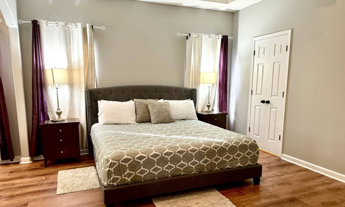 Southaven Casa | 5 BR Get away home near Stateline