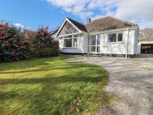 Playing Place Casa | 5 Carlyon Road