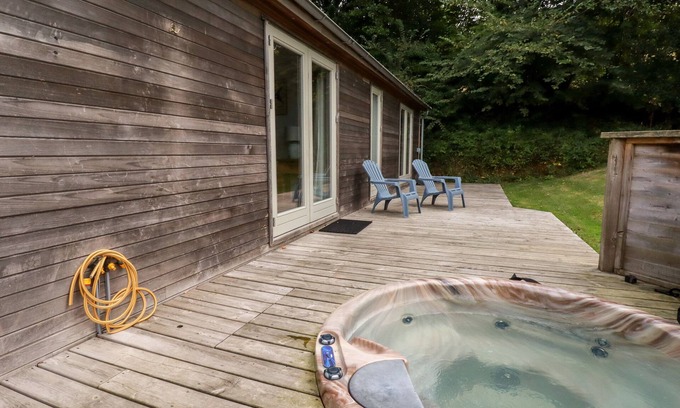 Looe Cabaña | 5 Hedgerows