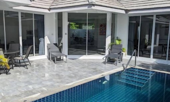 Lipa Noi Casa | 5 Islands Pool Villa only 100 meters walk to the beach!