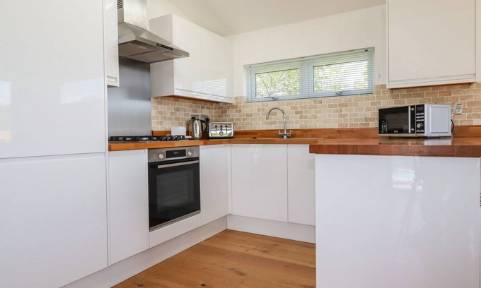 Dobwalls Cabaña | 5 Meadow Retreat