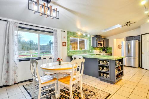 Cornelius Casa | 5 Mi to Forest Grove Historic Farmland Escape