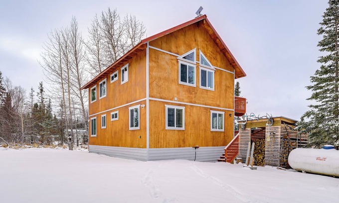 Cohoe Casa | 5 Mi to Kasilof River: Forest-View Retreat w/ Deck