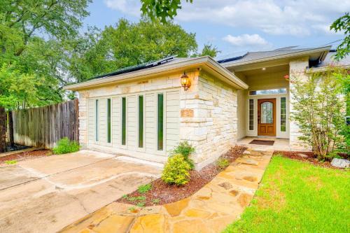 Leander Casa | 5 Mi to Lake Cedar Park Home with Outdoor Oasis